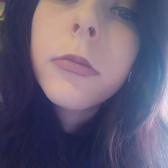 Meet your Posher, Brittnee - Picture 1 of 1